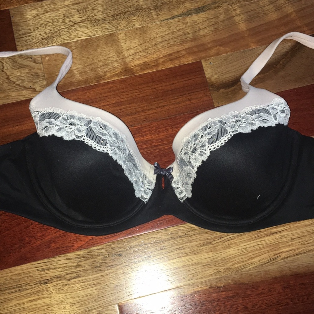 Victoria's Secret bra
